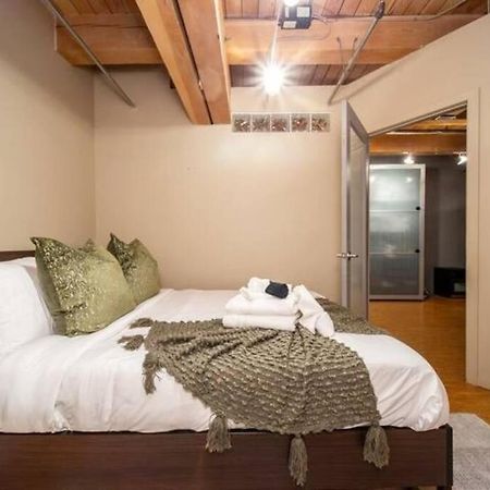 Historic Jd Loft, Near Ice District, Rogers Place, Ug Parking Edmonton Eksteriør bilde