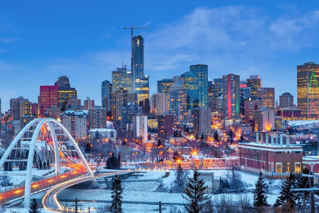 Historic Jd Loft, Near Ice District, Rogers Place, Ug Parking Edmonton Eksteriør bilde