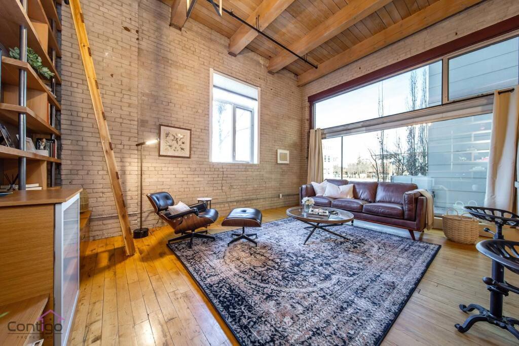 Historic Jd Loft, Near Ice District, Rogers Place, Ug Parking Edmonton Eksteriør bilde