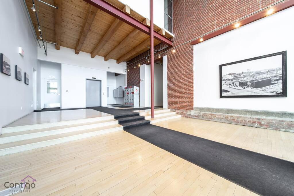 Historic Jd Loft, Near Ice District, Rogers Place, Ug Parking Edmonton Eksteriør bilde